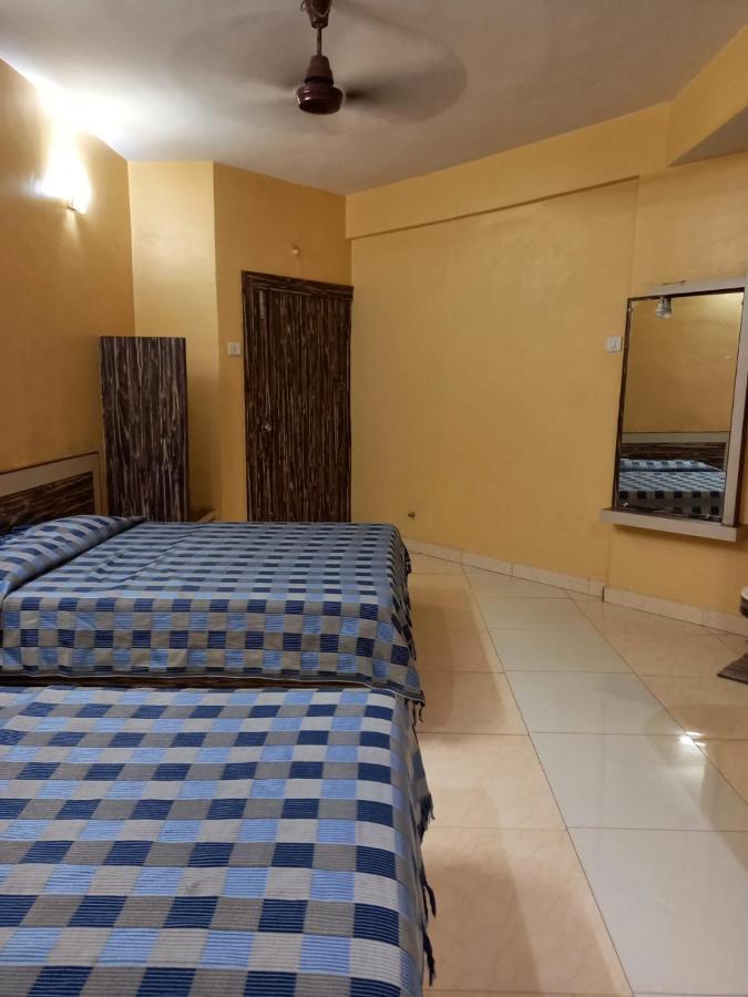 Sharan Hotel Shirdi Extérieur photo